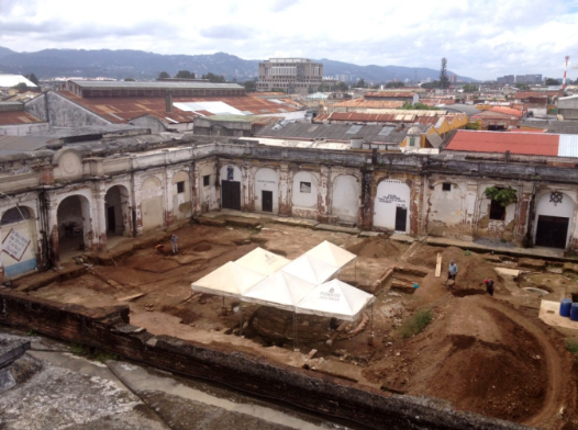 Fotos que muestran la restauración del edificio de El Patronato